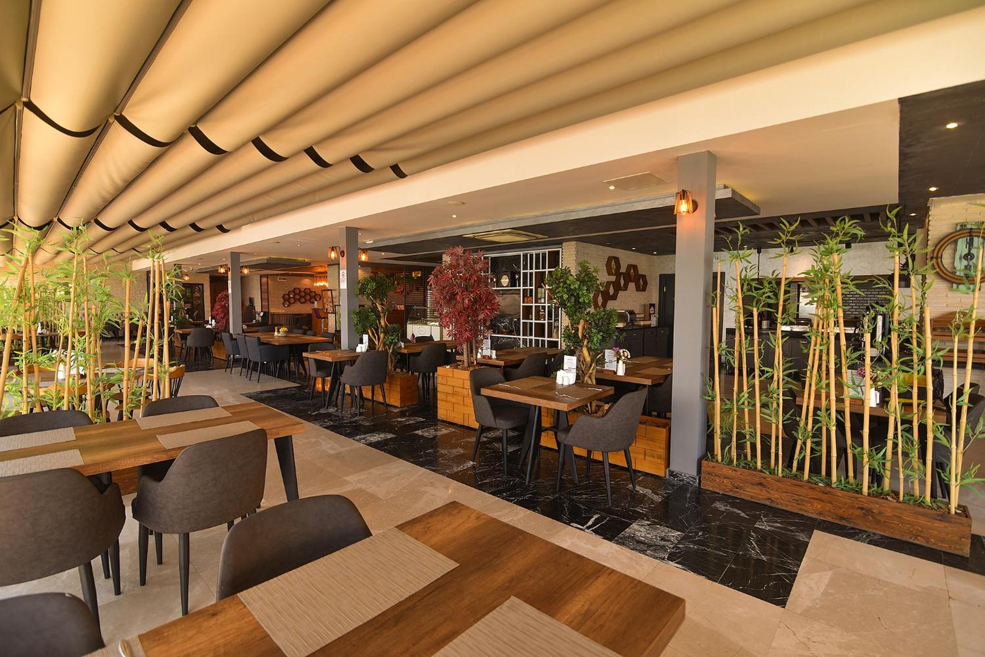 Royal Comfort Hotel Araklı Εξωτερικό φωτογραφία