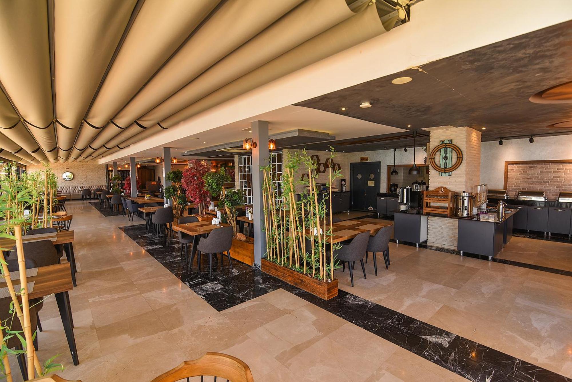 Royal Comfort Hotel Araklı Εξωτερικό φωτογραφία