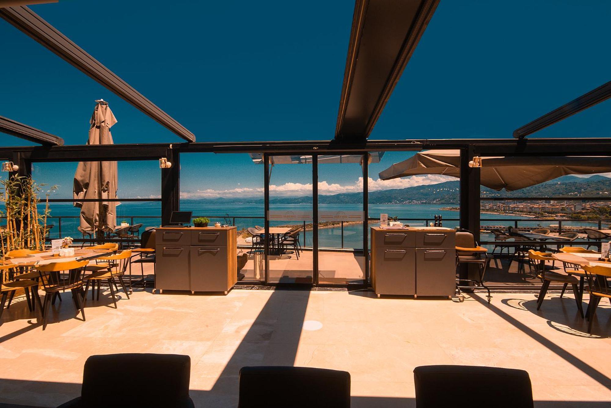 Royal Comfort Hotel Araklı Εξωτερικό φωτογραφία