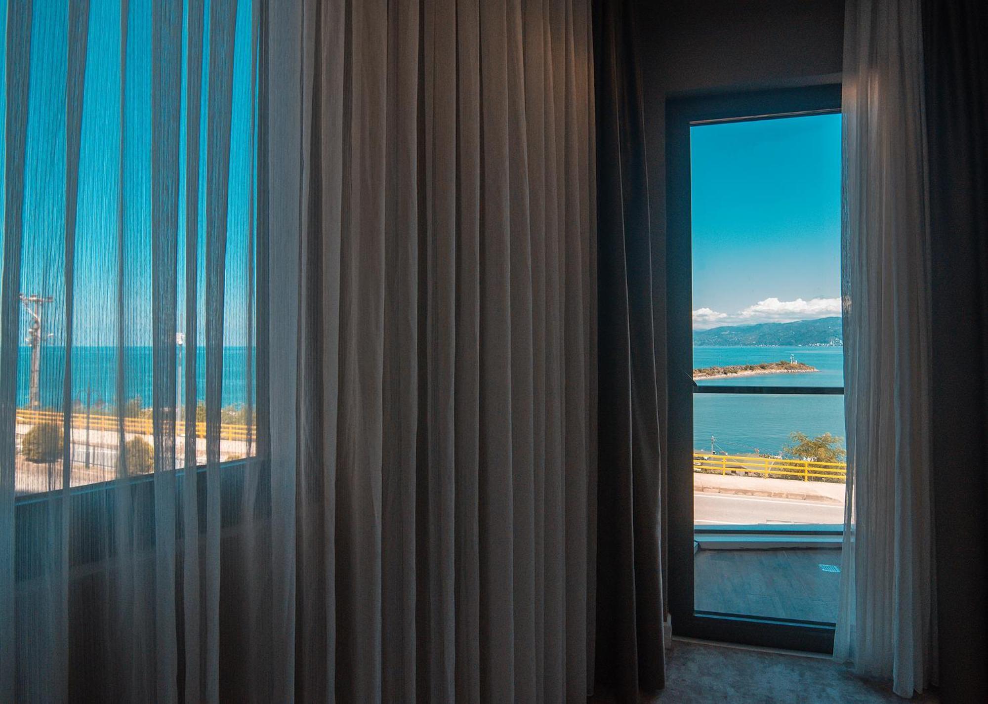 Royal Comfort Hotel Araklı Εξωτερικό φωτογραφία